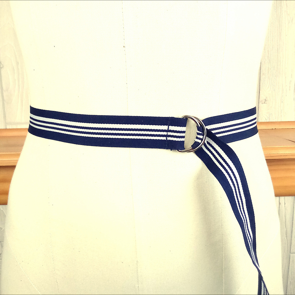 Vintage 80s 90s Navy Blue Striped D-Ring Belt